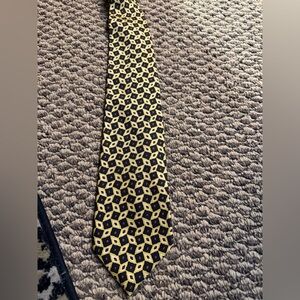 Hugo Boss Black and Gold Geometric Tie